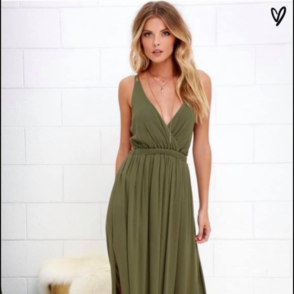 Lulus Maxi dress New sz. small